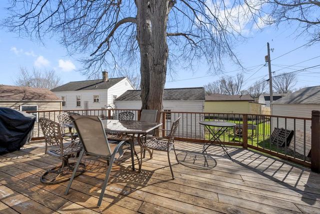 1033 MATHER STREET, Green Bay, WI 54303