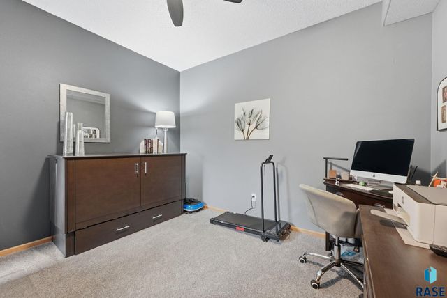 1639 Cactus Dr Drive, Sioux Falls, SD 57110