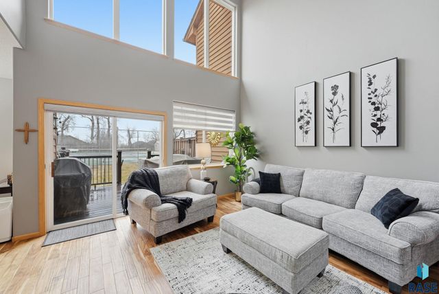 1639 Cactus Dr Drive, Sioux Falls, SD 57110