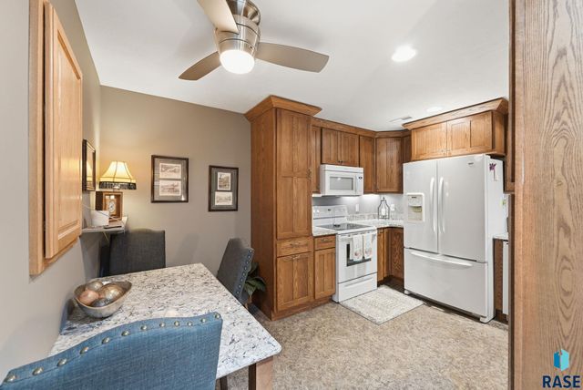 1639 Cactus Dr Drive, Sioux Falls, SD 57110