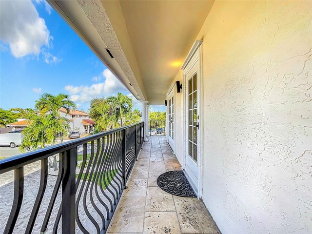 2836 NW 11th Avenue, Wilton Manors, FL 33311