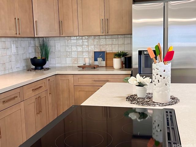 2076 Aaniu Loop, Pearl City, HI 96782