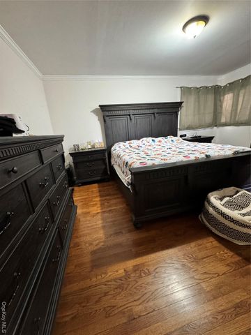 40 Willets Drive, Syosset, NY 11791