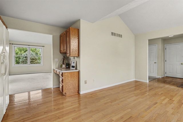 4132 Stoney Hill Drive, Kalamazoo, MI 49009