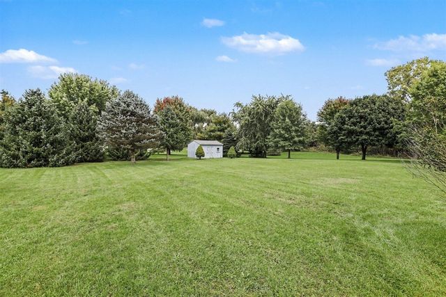 4132 Stoney Hill Drive, Kalamazoo, MI 49009