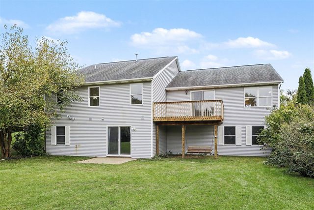 4132 Stoney Hill Drive, Kalamazoo, MI 49009