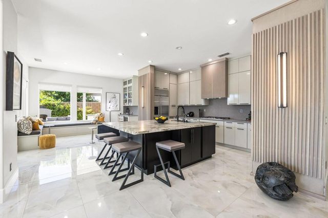 81207 Santa Rosa Court, La Quinta, CA 92253