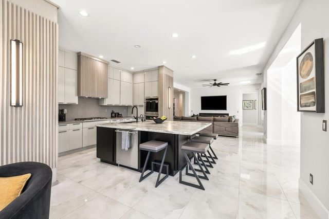 81207 Santa Rosa Court, La Quinta, CA 92253
