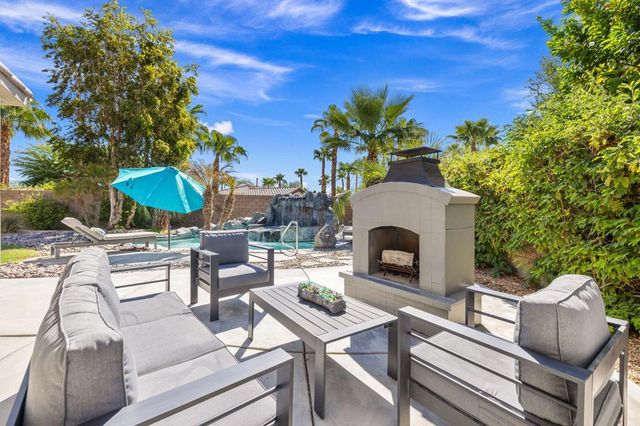 81207 Santa Rosa Court, La Quinta, CA 92253