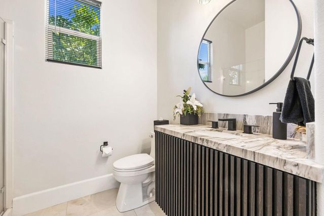 81207 Santa Rosa Court, La Quinta, CA 92253