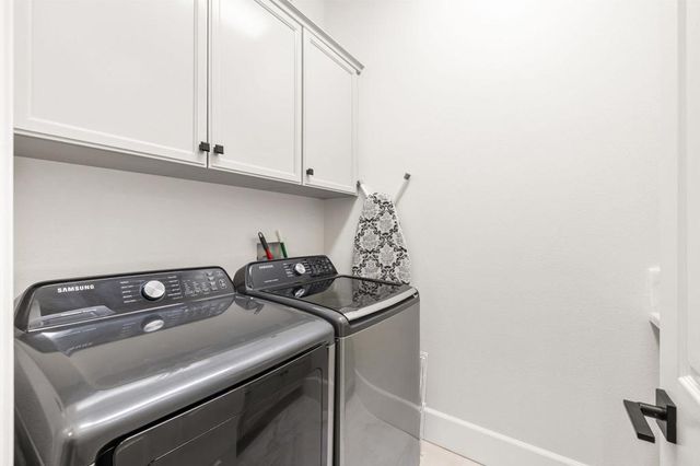81207 Santa Rosa Court, La Quinta, CA 92253
