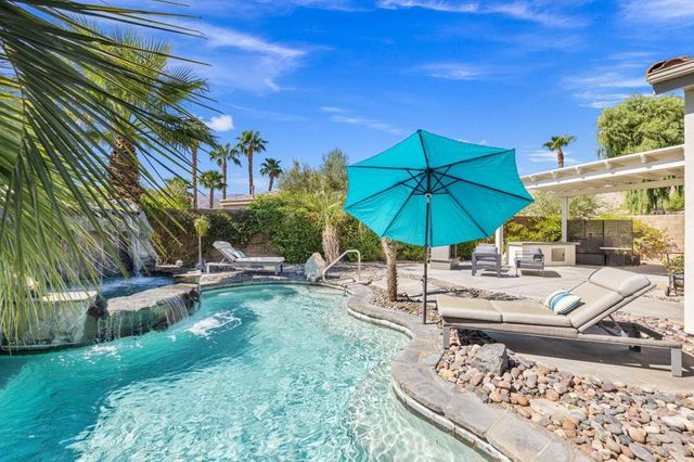 81207 Santa Rosa Court, La Quinta, CA 92253