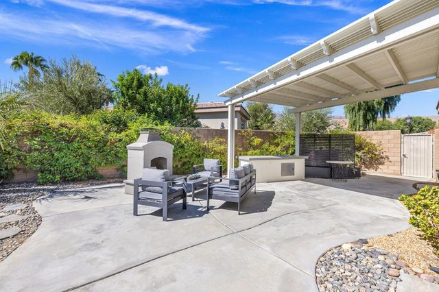 81207 Santa Rosa Court, La Quinta, CA 92253