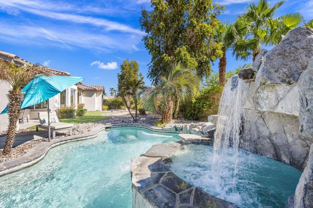 81207 Santa Rosa Court, La Quinta, CA 92253