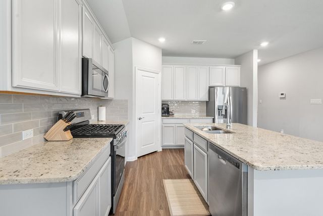 309 Edmund Lane, Fate, TX 75087