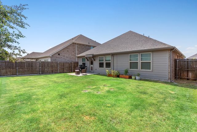309 Edmund Lane, Fate, TX 75087