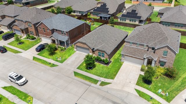 309 Edmund Lane, Fate, TX 75087