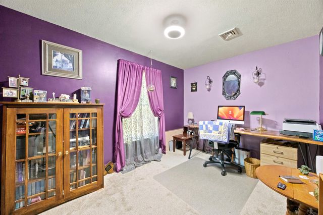24 Linden Drive, Hampstead, NH 03826