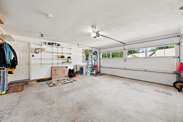 24 Linden Drive, Hampstead, NH 03826