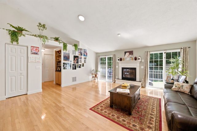 24 Linden Drive, Hampstead, NH 03826