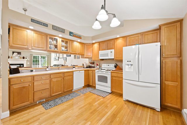 24 Linden Drive, Hampstead, NH 03826