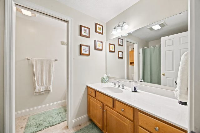 24 Linden Drive, Hampstead, NH 03826