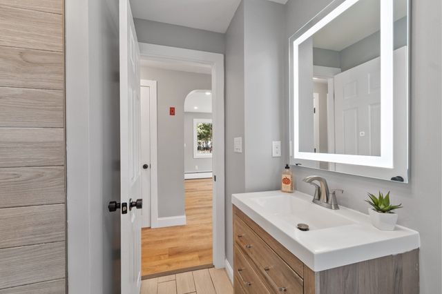 143 Foster Road, Tewksbury, MA 01876