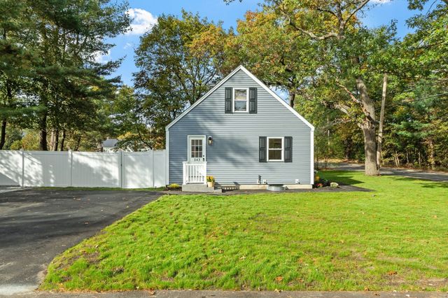 143 Foster Road, Tewksbury, MA 01876