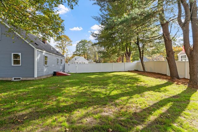143 Foster Road, Tewksbury, MA 01876