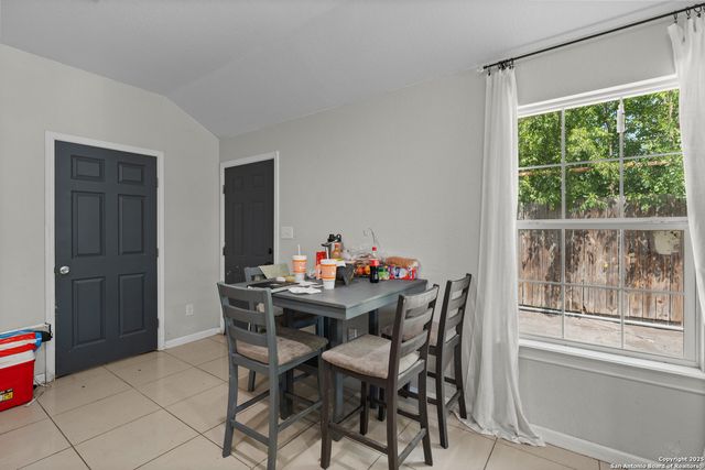 2523 Menchaca, San Antonio, TX 78228