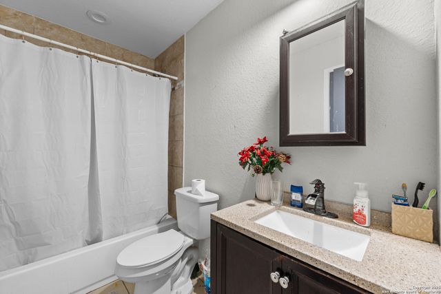 2523 Menchaca, San Antonio, TX 78228