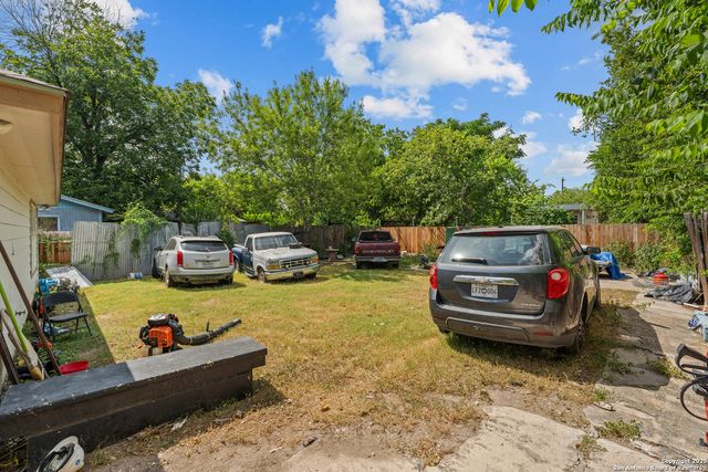 2523 Menchaca, San Antonio, TX 78228
