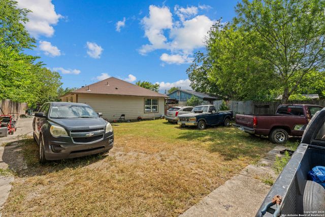 2523 Menchaca, San Antonio, TX 78228
