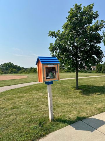 9540 Washington Boulevard 5, Chanhassen, MN 55317