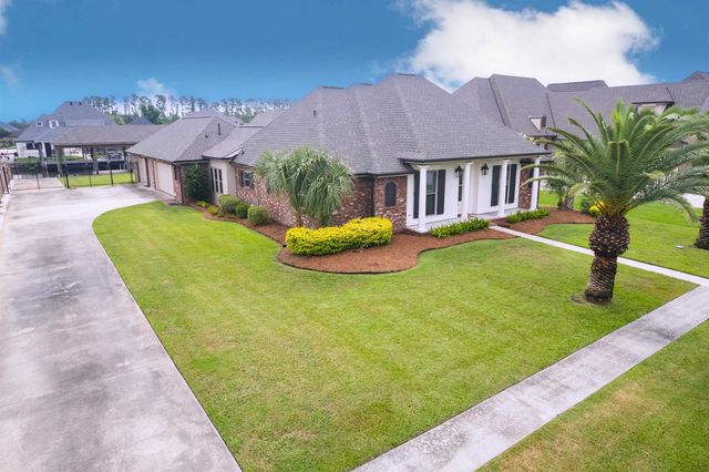 359 Tigerlily Dr, Houma, LA 70360