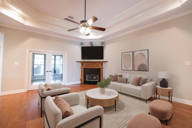 359 Tigerlily Dr, Houma, LA 70360