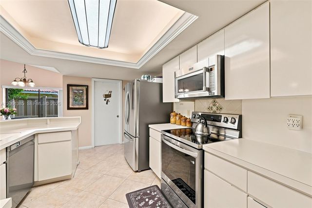 866 NW 110th Avenue, Coral Springs, FL 33071