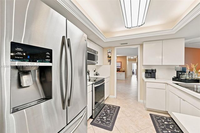 866 NW 110th Avenue, Coral Springs, FL 33071