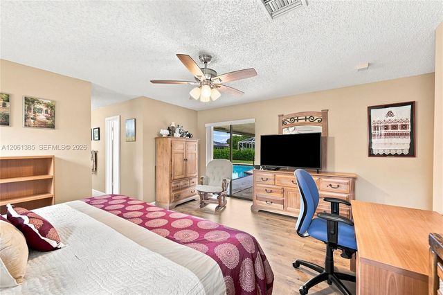 866 NW 110th Avenue, Coral Springs, FL 33071