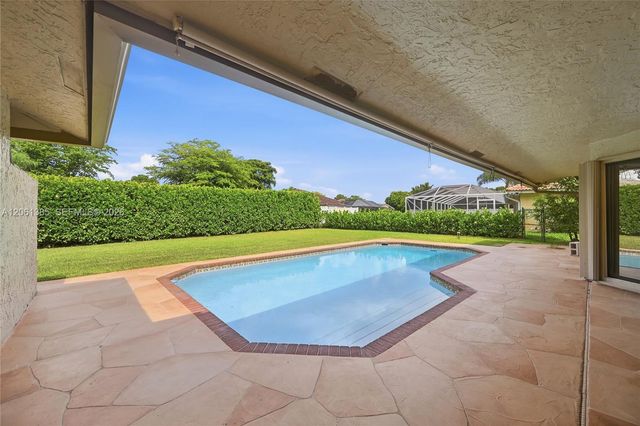 866 NW 110th Avenue, Coral Springs, FL 33071