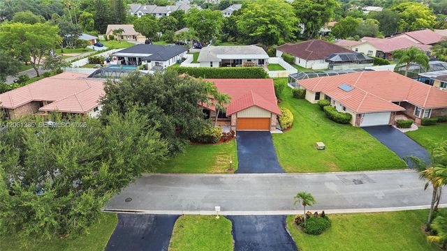 866 NW 110th Avenue, Coral Springs, FL 33071