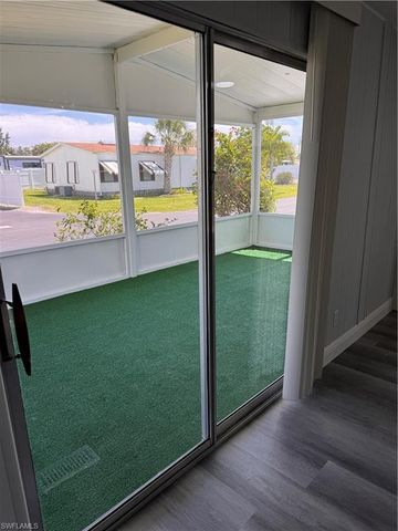 219 Temple DR 219, Fort Myers, FL 33905