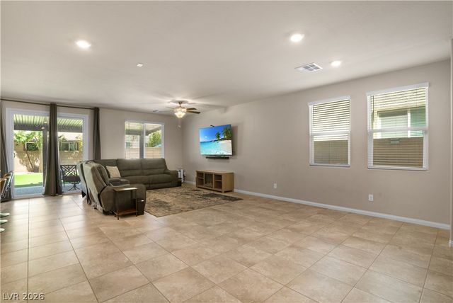 7709 Wishbone Falls Street, North Las Vegas, NV 89084