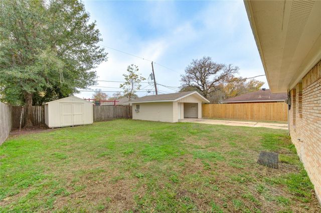 13106 Force Street, Houston, TX 77015