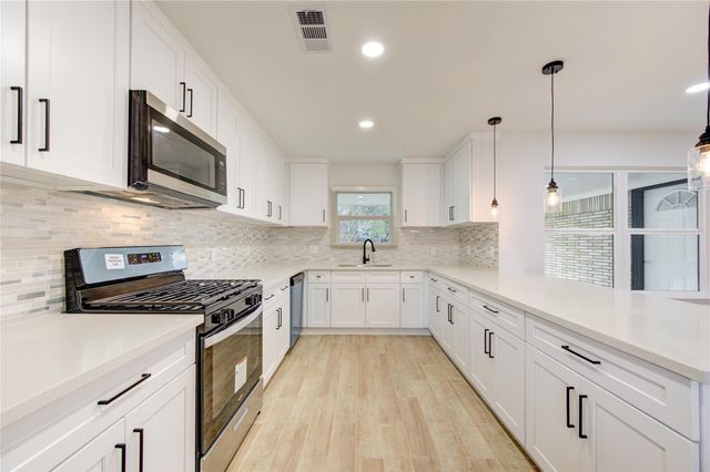 13106 Force Street, Houston, TX 77015