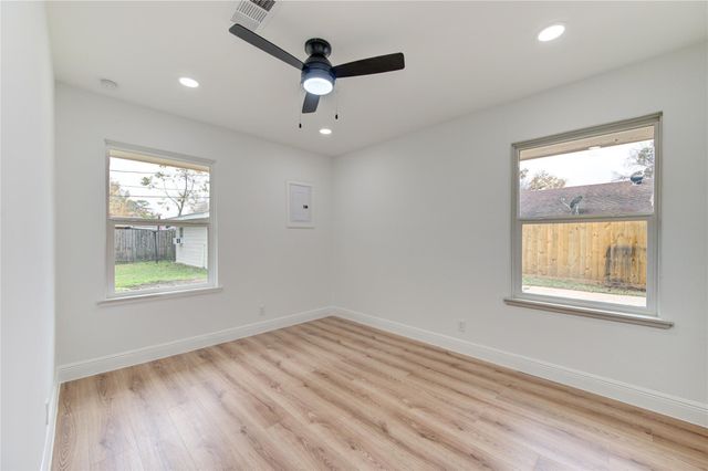 13106 Force Street, Houston, TX 77015