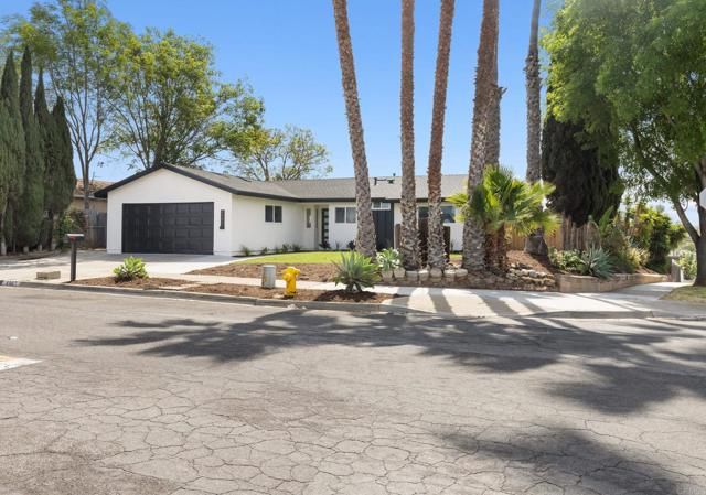 4907 Stephanie Pl, Oceanside, CA 92057