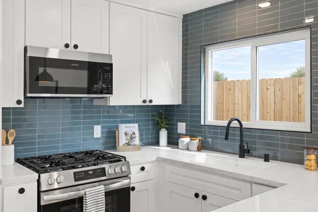 4907 Stephanie Pl, Oceanside, CA 92057