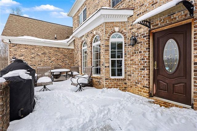 7710 Mcgee Trail, Tobaccoville, NC 27050