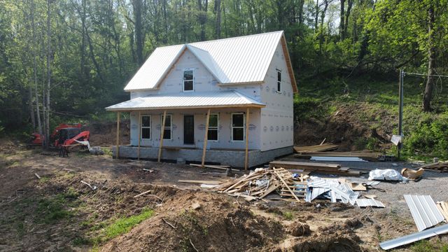 2027 Old Lake Rd, Lewisburg, TN 37091